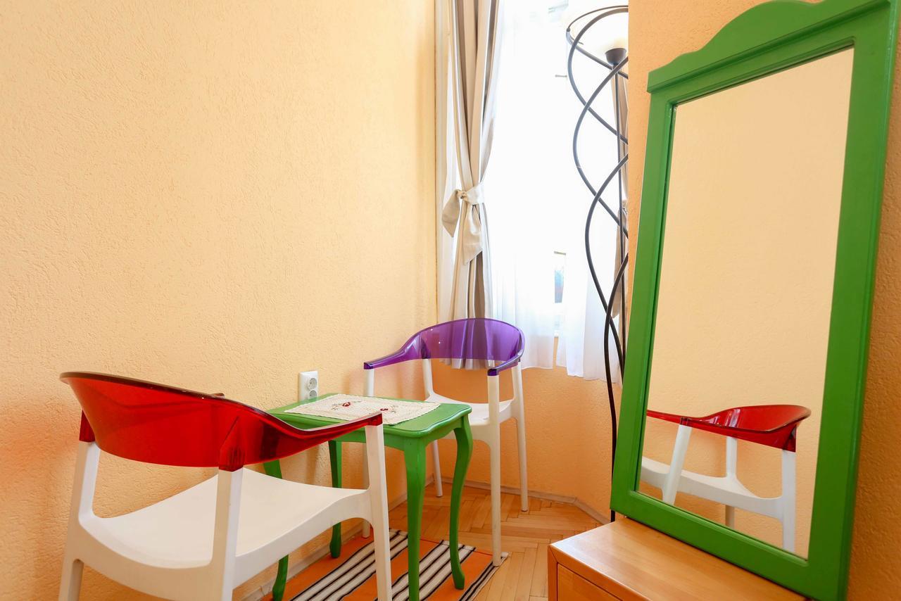 Pigeon Square Rooms Sarajevo Bagian luar foto