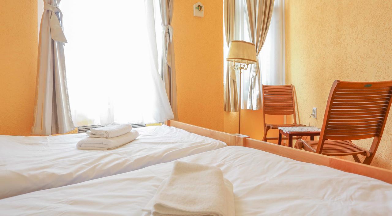 Pigeon Square Rooms Sarajevo Bagian luar foto
