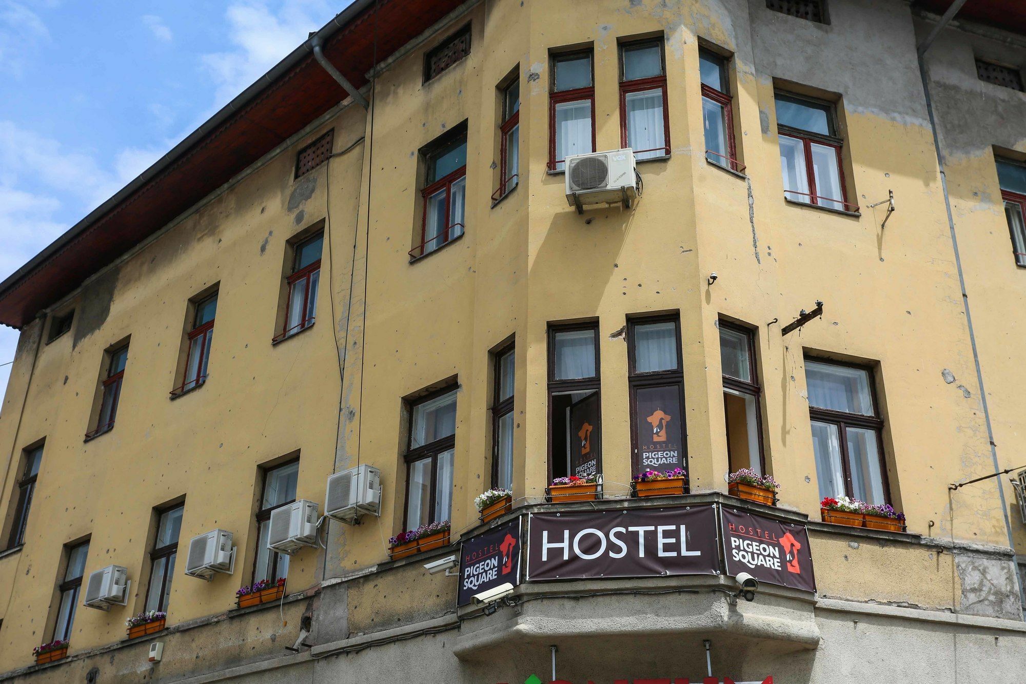 Pigeon Square Rooms Sarajevo Bagian luar foto